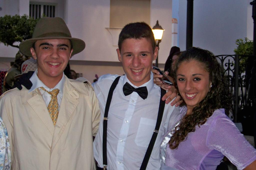 00  Al Otro Lado (Plaza Reloj) (111)